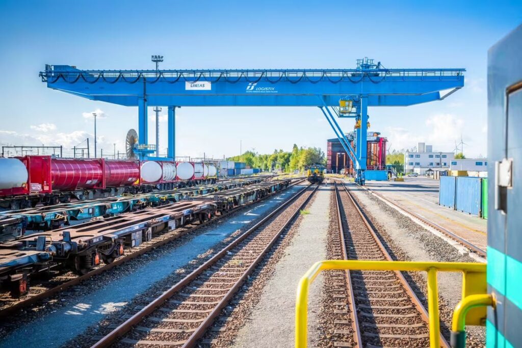 fixed rail freight shipping rates from china