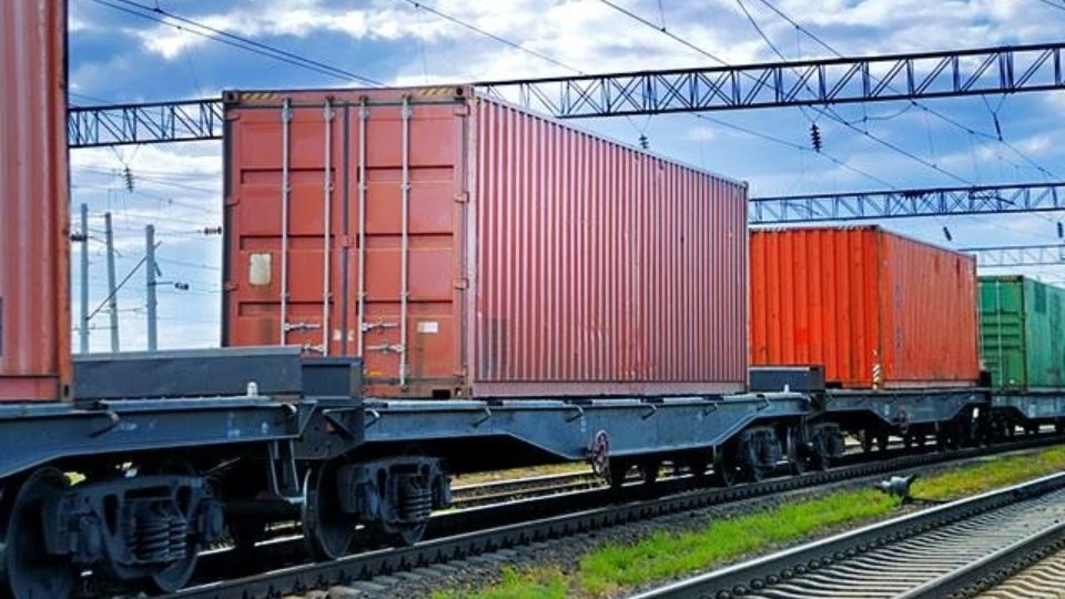 low risk rail logistics for valuable cargo